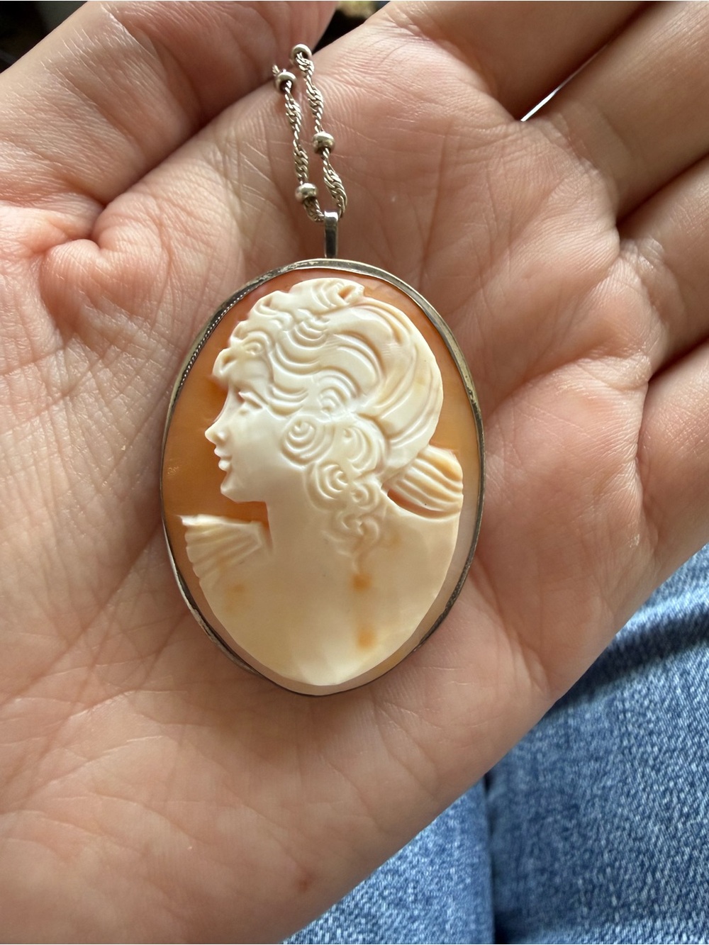 Vintage-Inspired White Cameo Pendant Necklace - Sterling Silver Chain - Picture 3 of 5